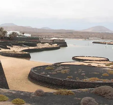 Casa Mar Azul. * Tinajo